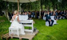 Braut singt bei Trauzeremonie Ulm & Umgebung