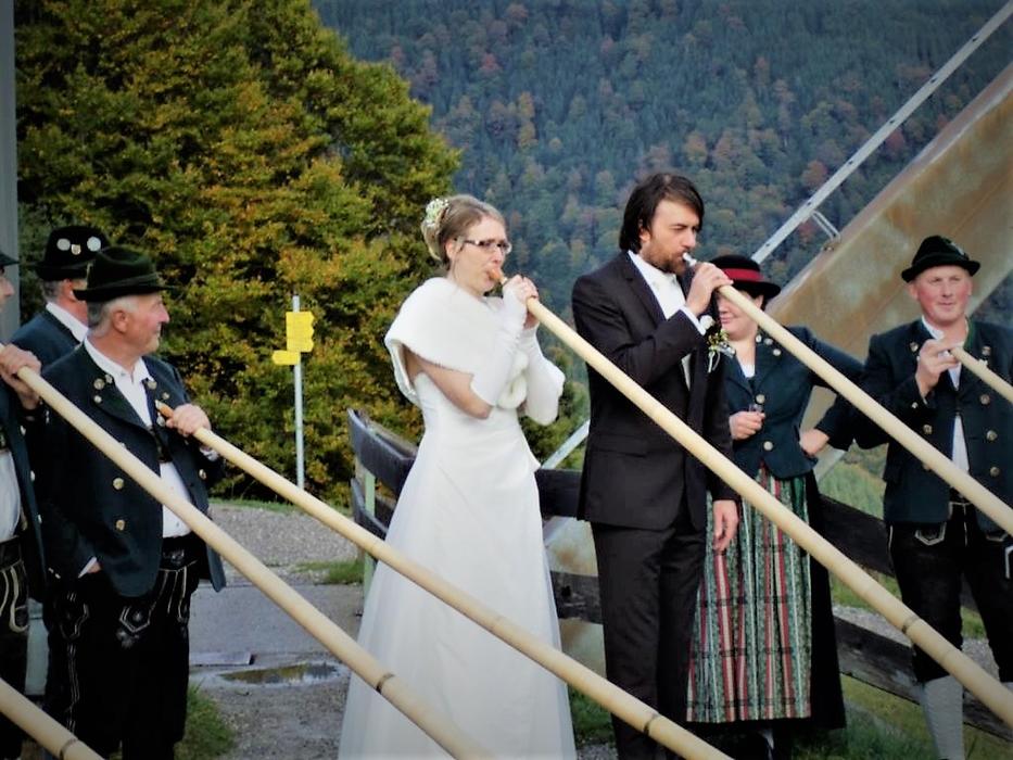 Traurednerin für Buchenbergalm Hochzeit